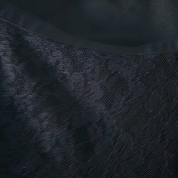 Blouse - Picture 4 of 7